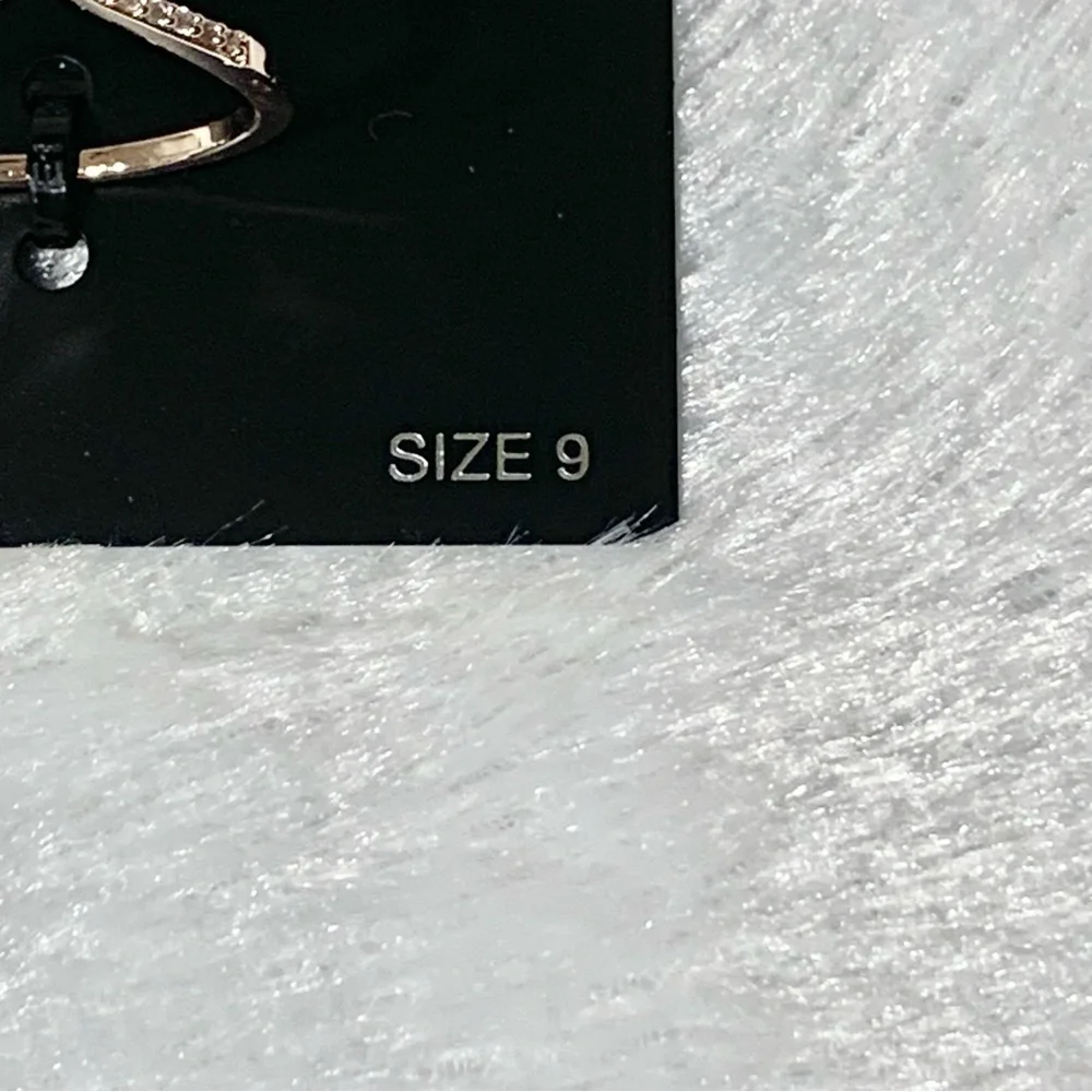 NWT INC rose gold tone ring size 9💍